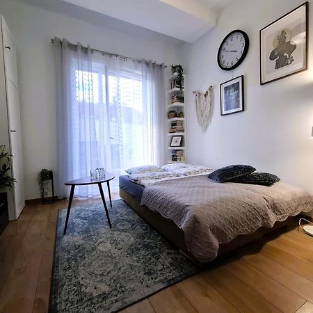 Apartament Na Grobli, Przy Kladce Zwierzynieckiej Wroclaw Ngoại thất bức ảnh